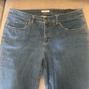 EUC  Jones New York Jeans - size 14